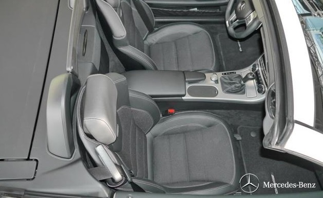 MERCEDES SLK CLASS (01/04/2012) - 